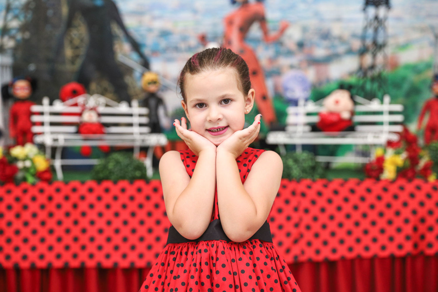 Foto Giovana em: As Aventuras de Ladybug Foto Giovana em: As Aventuras de Ladybug - Imagem 9
